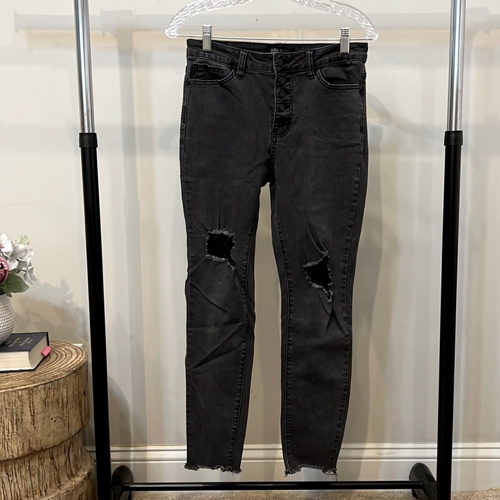 Judy Blue Jayla Button Front Fray Hem Skinny Jean